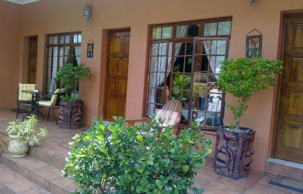 Harmony Guesthouse Mbombela Bagian luar foto