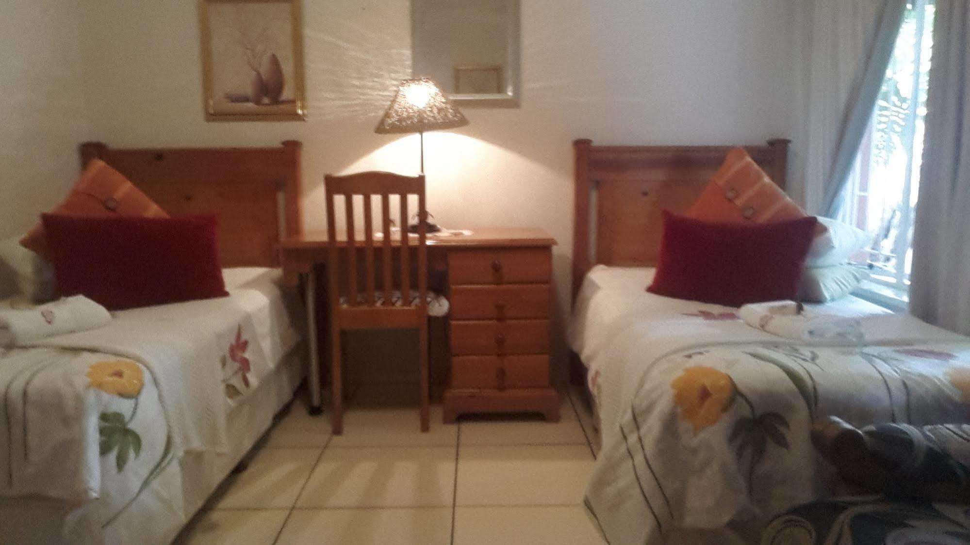 Harmony Guesthouse Mbombela Bagian luar foto